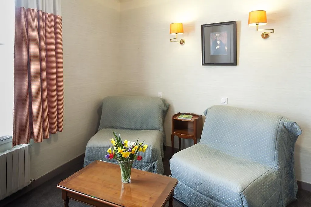 ** Otel Au Relais Du Porhoet Guilliers Fransa