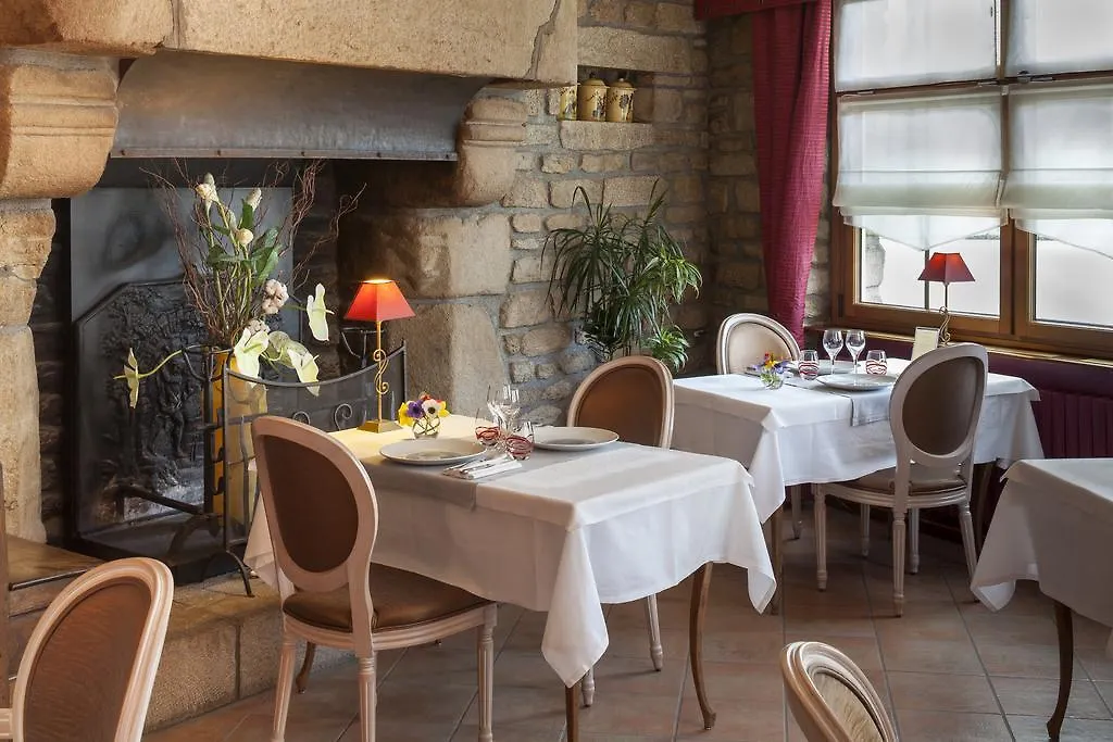 Au Relais Du Porhoet Guilliers Fransa
